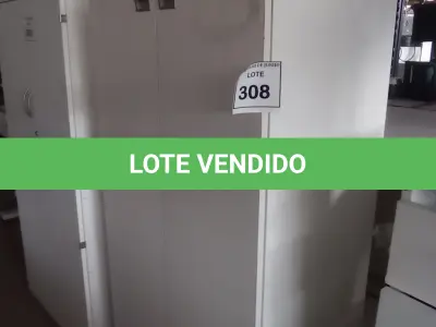 LOTE 308 - 01 ARMÁRIO ALTO PRA ESCRITÓRIO COM 2 PORTAS E 2 COMPARTIMENTOS. (NO ESTADO) ATENÇÃO! FAZER A VISITAÇÃO ANTES DE ARREMATAR, NÃO SABEMOS SE FUNCIONA, LEILÃO NÃO TEM GARANTIA E NEM DEVOLUÇÃO, SUJEITO A POSSÍVEIS AVARIAS VISÍVEIS/OCULTAS E/OU AUSÊNCIA DE COMPONENTES.