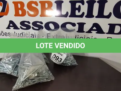 LOTE 093 - 01 LOTE COM GRANDE DE PARAFUSOS DE TAMANHOS DIVERSOS. (NO ESTADO) ATENÇÃO! FAZER A VISITAÇÃO ANTES DE ARREMATAR, NÃO SABEMOS SE FUNCIONA, LEILÃO NÃO TEM GARANTIA E NEM DEVOLUÇÃO, SUJEITO A POSSÍVEIS AVARIAS VISÍVEIS/OCULTAS E/OU AUSÊNCIA DE COMPONENTES.