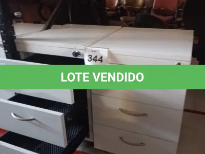 LOTE 344 - 02 GAVETEIROS COM 03 GAVETAS CADA. (NO ESTADO) ATENÇÃO! FAZER A VISITAÇÃO ANTES DE ARREMATAR, NÃO SABEMOS SE FUNCIONA. LEILÃO NÃO TEM GARANTIA E NEM DEVOLUÇÃO, SUJEITO A POSSÍVEIS AVARIAS VISÍVEIS/OCULTAS E/OU AUSÊNCIA DE COMPONENTES.