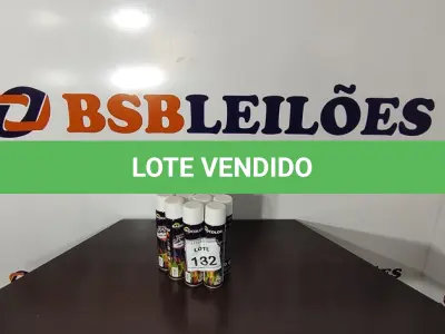 LOTE 132 - 10 TINTAS SPRAY NA COR BRANCO FOSCO. (NO ESTADO) ATENÇÃO! FAZER A VISITAÇÃO ANTES DE ARREMATAR, NÃO SABEMOS SE FUNCIONA, LEILÃO NÃO TEM GARANTIA E NEM DEVOLUÇÃO, SUJEITO A POSSÍVEIS AVARIAS VISÍVEIS/OCULTAS E/OU AUSÊNCIA DE COMPONENTES.