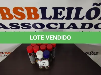 LOTE 221 - 10 TINTAS SPRAY DE CORES DIVERSAS. (NO ESTADO) ATENÇÃO! FAZER A VISITAÇÃO ANTES DE ARREMATAR, NÃO SABEMOS SE FUNCIONA, LEILÃO NÃO TEM GARANTIA E NEM DEVOLUÇÃO, SUJEITO A POSSÍVEIS AVARIAS VISÍVEIS/OCULTAS E/OU AUSÊNCIA DE COMPONENTES.