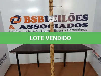 LOTE 471 - 05 VARAS DE BAMBU. (NO ESTADO) ATENÇÃO! FAZER A VISITAÇÃO ANTES DE ARREMATAR, NÃO SABEMOS SE FUNCIONA, LEILÃO NÃO TEM GARANTIA E NEM DEVOLUÇÃO, SUJEITO A POSSÍVEIS AVARIAS VISÍVEIS/OCULTAS E/OU AUSÊNCIA DE COMPONENTES.