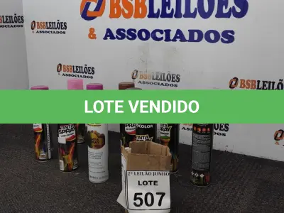 LOTE 507 - 10 TINTAS SPRAY DE CORES DIVERSAS. (NO ESTADO) ATENÇÃO! FAZER A VISITAÇÃO ANTES DE ARREMATAR, NÃO SABEMOS SE FUNCIONA, LEILÃO NÃO TEM GARANTIA E NEM DEVOLUÇÃO, SUJEITO A POSSÍVEIS AVARIAS VISÍVEIS/OCULTAS E/OU AUSÊNCIA DE COMPONENTES.