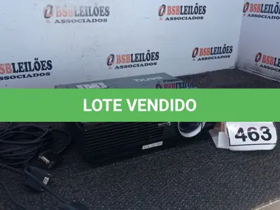 LOTE 463 - 01 PROJETOR MULTIMÍDIA 220W MARCA BENQ. (NO ESTADO) ATENÇÃO! FAZER A VISITAÇÃO ANTES DE ARREMATAR, NÃO SABEMOS SE FUNCIONA, LEILÃO NÃO TEM GARANTIA E NEM DEVOLUÇÃO, SUJEITO A POSSÍVEIS AVARIAS VISÍVEIS/OCULTAS E/OU AUSÊNCIA DE COMPONENTES.