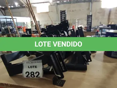 LOTE 282 - 01 LOTE COM DIVERSOS SUPORTES PARA TV. (NO ESTADO) ATENÇÃO! FAZER A VISITAÇÃO ANTES DE ARREMATAR, NÃO SABEMOS SE FUNCIONA, LEILÃO NÃO TEM GARANTIA E NEM DEVOLUÇÃO, SUJEITO A POSSÍVEIS AVARIAS VISÍVEIS/OCULTAS E/OU AUSÊNCIA DE COMPONENTES.