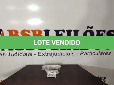 LOTE 237 - 13 BROCAS DE PAREDE TAMANHOS DIVERSOS. (NO ESTADO) ATENÇÃO! FAZER A VISITAÇÃO ANTES DE ARREMATAR, NÃO SABEMOS SE FUNCIONA, LEILÃO NÃO TEM GARANTIA E NEM DEVOLUÇÃO, SUJEITO A POSSÍVEIS AVARIAS VISÍVEIS/OCULTAS E/OU AUSÊNCIA DE COMPONENTES.