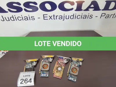 LOTE 264 - 04 PLACAS DE VÍDEO PARA PC. (NO ESTADO) ATENÇÃO! FAZER A VISITAÇÃO ANTES DE ARREMATAR, NÃO SABEMOS SE FUNCIONA, LEILÃO NÃO TEM GARANTIA E NEM DEVOLUÇÃO, SUJEITO A POSSÍVEIS AVARIAS VISÍVEIS/OCULTAS E/OU AUSÊNCIA DE COMPONENTES.