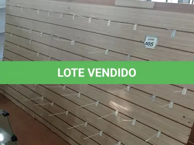 LOTE 405 - 01 PAINEL CANALETADO DE 2,75M X 1,55M. (NO ESTADO) ATENÇÃO! FAZER A VISITAÇÃO ANTES DE ARREMATAR, NÃO SABEMOS SE FUNCIONA, LEILÃO NÃO TEM GARANTIA E NEM DEVOLUÇÃO, SUJEITO A POSSÍVEIS AVARIAS VISÍVEIS/OCULTAS E/OU AUSÊNCIA DE COMPONENTES.