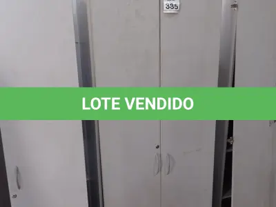 LOTE 385 - 01 ARMÁRIO ALTO COM 02 PORTAS 04 COMPARTIMENTOS. (NO ESTADO) ATENÇÃO! FAZER A VISITAÇÃO ANTES DE ARREMATAR, NÃO SABEMOS SE FUNCIONA, LEILÃO NÃO TEM GARANTIA E NEM DEVOLUÇÃO, SUJEITO A POSSÍVEIS AVARIAS VISÍVEIS/OCULTAS E/OU AUSÊNCIA DE COMPONENTES.