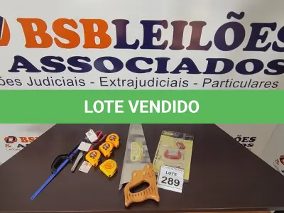 LOTE 289 - 01 SERROTE, 01 JOGO DE GRAMPOS, 04 TRENAS DE 3M CADA, 01 TESOURA PODADORA E 01 SERRA ARCO. (NO ESTADO) ATENÇÃO! FAZER A VISITAÇÃO ANTES DE ARREMATAR, NÃO SABEMOS SE FUNCIONA, LEILÃO NÃO TEM GARANTIA E NEM DEVOLUÇÃO, SUJEITO A POSSÍVEIS AVARIAS VISÍVEIS/OCULTAS E/OU AUSÊNCIA DE COMPONENTES.