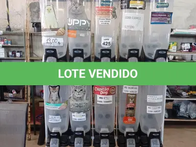 LOTE 425 - 01 DISPENSER PARA RAÇÃO A GRANEL COM 10 DIVISÕES. (NO ESTADO) ATENÇÃO! FAZER A VISITAÇÃO ANTES DE ARREMATAR, NÃO SABEMOS SE FUNCIONA, LEILÃO NÃO TEM GARANTIA E NEM DEVOLUÇÃO, SUJEITO A POSSÍVEIS AVARIAS VISÍVEIS/OCULTAS E/OU AUSÊNCIA DE COMPONENTES.