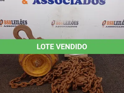 LOTE 663 - 01 TALHA SUPORTE 1 TONELADA.  (NO ESTADO) ATENÇÃO! FAZER A VISITAÇÃO ANTES DE ARREMATAR, NÃO SABEMOS SE FUNCIONA, LEILÃO NÃO TEM GARANTIA E NEM DEVOLUÇÃO, SUJEITO A POSSÍVEIS AVARIAS VISÍVEIS/OCULTAS E/OU AUSÊNCIA DE COMPONENTES.