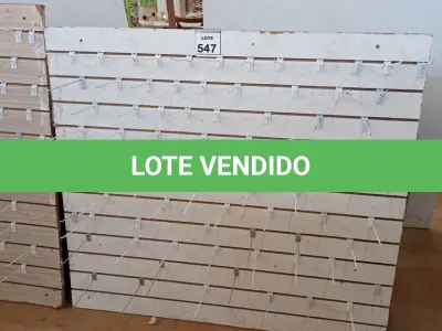 LOTE 547 - 01 PAINEL CANALETADO DE 1,32 X 1,46. (NO ESTADO) ATENÇÃO! FAZER A VISITAÇÃO ANTES DE ARREMATAR, NÃO SABEMOS SE FUNCIONA, LEILÃO NÃO TEM GARANTIA E NEM DEVOLUÇÃO, SUJEITO A POSSÍVEIS AVARIAS VISÍVEIS/OCULTAS E/OU AUSÊNCIA DE COMPONENTES.