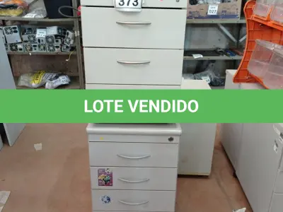 LOTE 373 - 03 GAVETEIROS SENDO 02 COM 03 PORTAS E 01 COM 04 PORTAS. (NO ESTADO) ATENÇÃO! FAZER A VISITAÇÃO ANTES DE ARREMATAR, NÃO SABEMOS SE FUNCIONA, LEILÃO NÃO TEM GARANTIA E NEM DEVOLUÇÃO, SUJEITO A POSSÍVEIS AVARIAS VISÍVEIS/OCULTAS E/OU AUSÊNCIA DE COMPONENTES.