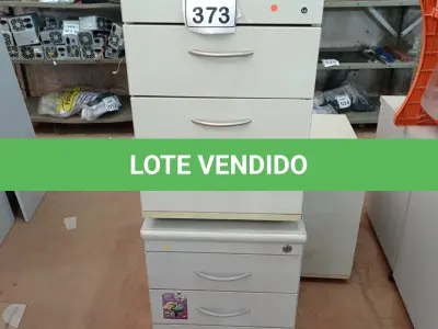 LOTE 373 - 03 GAVETEIROS SENDO 02 COM 03 PORTAS E 01 COM 04 PORTAS. (NO ESTADO) ATENÇÃO! FAZER A VISITAÇÃO ANTES DE ARREMATAR, NÃO SABEMOS SE FUNCIONA, LEILÃO NÃO TEM GARANTIA E NEM DEVOLUÇÃO, SUJEITO A POSSÍVEIS AVARIAS VISÍVEIS/OCULTAS E/OU AUSÊNCIA DE COMPONENTES.