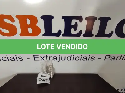 LOTE 247 - 01 LOTE COM VÁRIAS BROCAS DE PAREDE COM TAMANHOS DIVERSOS. (NO ESTADO) ATENÇÃO! FAZER A VISITAÇÃO ANTES DE ARREMATAR, NÃO SABEMOS SE FUNCIONA, LEILÃO NÃO TEM GARANTIA E NEM DEVOLUÇÃO, SUJEITO A POSSÍVEIS AVARIAS VISÍVEIS/OCULTAS E/OU AUSÊNCIA DE COMPONENTES.