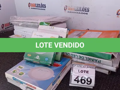 LOTE 469 - 01 LOTE COM VÁRIOS PAINÉIS DE LED SOLAR MODELOS DIVERSOS. (NO ESTADO) ATENÇÃO! FAZER A VISITAÇÃO ANTES DE ARREMATAR, NÃO SABEMOS SE FUNCIONA, LEILÃO NÃO TEM GARANTIA E NEM DEVOLUÇÃO, SUJEITO A POSSÍVEIS AVARIAS VISÍVEIS/OCULTAS E/OU AUSÊNCIA DE COMPONENTES.