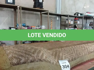 LOTE 304 - 01 TAPETE SISAL DIAMANTE 3M X 4M. (NO ESTADO) ATENÇÃO! FAZER A VISITAÇÃO ANTES DE ARREMATAR, NÃO SABEMOS SE FUNCIONA, LEILÃO NÃO TEM GARANTIA E NEM DEVOLUÇÃO, SUJEITO A POSSÍVEIS AVARIAS VISÍVEIS/OCULTAS E/OU AUSÊNCIA DE COMPONENTES.