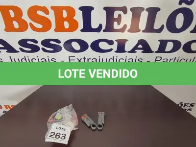 LOTE 262 - 02 COMPUTADORES MÓVEL INTERMEC CN51. (NO ESTADO) ATENÇÃO! FAZER A VISITAÇÃO ANTES DE ARREMATAR, NÃO SABEMOS SE FUNCIONA, LEILÃO NÃO TEM GARANTIA E NEM DEVOLUÇÃO, SUJEITO A POSSÍVEIS AVARIAS VISÍVEIS/OCULTAS E/OU AUSÊNCIA DE COMPONENTES.