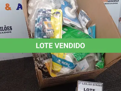 LOTE 472 - 01 LOTE COM GRANDE QUANTIDADE DE MATÉRIAS HIDRÁULICOS DIVERSOS. (NO ESTADO) ATENÇÃO! FAZER A VISITAÇÃO ANTES DE ARREMATAR, NÃO SABEMOS SE FUNCIONA, LEILÃO NÃO TEM GARANTIA E NEM DEVOLUÇÃO, SUJEITO A POSSÍVEIS AVARIAS VISÍVEIS/OCULTAS E/OU AUSÊNCIA DE COMPONENTES.