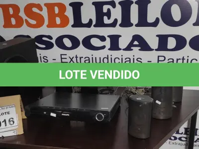 LOTE 016 - 01 HOME THEACHER PHILIPS HTS3520. (NO ESTADO) ATENÇÃO! FAZER A VISITAÇÃO ANTES DE ARREMATAR, NÃO SABEMOS SE FUNCIONA, LEILÃO NÃO TEM GARANTIA E NEM DEVOLUÇÃO, SUJEITO A POSSÍVEIS AVARIAS VISÍVEIS/OCULTAS E/OU AUSÊNCIA DE COMPONENTES.