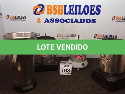 LOTE 193 - 03 BASES DE LIQUIDIFICADOR INDUSTRIAL E 01 COPO AVULSO. (NO ESTADO) ATENÇÃO! FAZER A VISITAÇÃO ANTES DE ARREMATAR, NÃO SABEMOS SE FUNCIONA, LEILÃO NÃO TEM GARANTIA E NEM DEVOLUÇÃO, SUJEITO A POSSÍVEIS AVARIAS VISÍVEIS/OCULTAS E/OU AUSÊNCIA DE COMPONENTES.