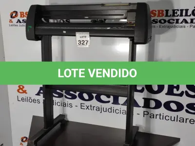LOTE 327 - 01 PLOTHER INCOMPLETA COM BASE. (NO ESTADO) ATENÇÃO! FAZER A VISITAÇÃO ANTES DE ARREMATAR, NÃO SABEMOS SE FUNCIONA, LEILÃO NÃO TEM GARANTIA E NEM DEVOLUÇÃO, SUJEITO A POSSÍVEIS AVARIAS VISÍVEIS/OCULTAS E/OU AUSÊNCIA DE COMPONENTES.