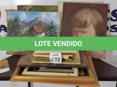 LOTE 622 - 01 LOTE COM VÁRIAS MOLDURAS DE QUADROS TAMANHOS VARIADOS.  (NO ESTADO) ATENÇÃO! FAZER A VISITAÇÃO ANTES DE ARREMATAR, NÃO SABEMOS SE FUNCIONA, LEILÃO NÃO TEM GARANTIA E NEM DEVOLUÇÃO, SUJEITO A POSSÍVEIS AVARIAS VISÍVEIS/OCULTAS E/OU AUSÊNCIA DE COMPONENTES.