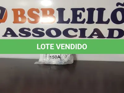 LOTE 150 - 30 MÁSCARAS 3M 9320+BR. (NOVAS) (NO ESTADO) ATENÇÃO! FAZER A VISITAÇÃO ANTES DE ARREMATAR, NÃO SABEMOS SE FUNCIONA, LEILÃO NÃO TEM GARANTIA E NEM DEVOLUÇÃO, SUJEITO A POSSÍVEIS AVARIAS VISÍVEIS/OCULTAS E/OU AUSÊNCIA DE COMPONENTES.