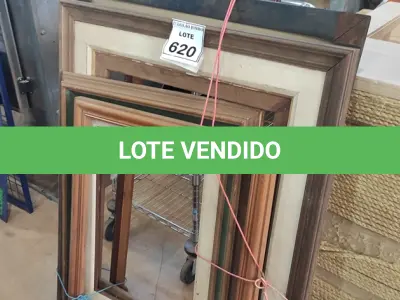 LOTE 620 - 06 MOLDURAS EM MADEIRA.  (NO ESTADO) ATENÇÃO! FAZER A VISITAÇÃO ANTES DE ARREMATAR, NÃO SABEMOS SE FUNCIONA, LEILÃO NÃO TEM GARANTIA E NEM DEVOLUÇÃO, SUJEITO A POSSÍVEIS AVARIAS VISÍVEIS/OCULTAS E/OU AUSÊNCIA DE COMPONENTES.