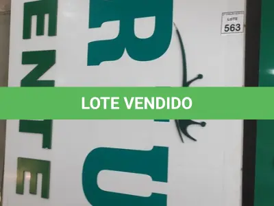 LOTE 563 - 01 PLACA DE LOJA EM ACM DE 4,20 X 1,45.  (NO ESTADO) ATENÇÃO! FAZER A VISITAÇÃO ANTES DE ARREMATAR, NÃO SABEMOS SE FUNCIONA, LEILÃO NÃO TEM GARANTIA E NEM DEVOLUÇÃO, SUJEITO A POSSÍVEIS AVARIAS VISÍVEIS/OCULTAS E/OU AUSÊNCIA DE COMPONENTES.