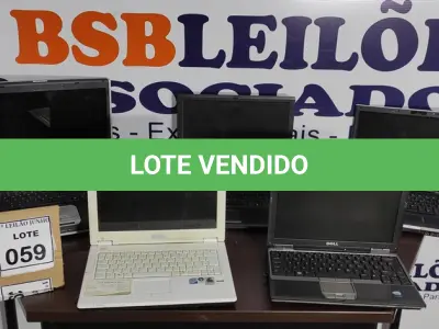 LOTE 059 - 05 NOTEBOOKS MARCAS E MODELOS DIVERSOS. (NO ESTADO) ATENÇÃO! FAZER A VISITAÇÃO ANTES DE ARREMATAR, NÃO SABEMOS SE FUNCIONA, LEILÃO NÃO TEM GARANTIA E NEM DEVOLUÇÃO, SUJEITO A POSSÍVEIS AVARIAS VISÍVEIS/OCULTAS E/OU AUSÊNCIA DE COMPONENTES.