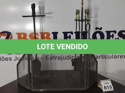 LOTE 613 - 01 KIT LAREIRA DE FERRO COMPLETO.  (NO ESTADO) ATENÇÃO! FAZER A VISITAÇÃO ANTES DE ARREMATAR, NÃO SABEMOS SE FUNCIONA, LEILÃO NÃO TEM GARANTIA E NEM DEVOLUÇÃO, SUJEITO A POSSÍVEIS AVARIAS VISÍVEIS/OCULTAS E/OU AUSÊNCIA DE COMPONENTES.