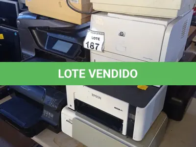 LOTE 187 - 10 IMPRESSORAS DE MARCAS E MODELOS DIVERSOS. (NO ESTADO) ATENÇÃO! FAZER A VISITAÇÃO ANTES DE ARREMATAR, NÃO SABEMOS SE FUNCIONA, LEILÃO NÃO TEM GARANTIA E NEM DEVOLUÇÃO, SUJEITO A POSSÍVEIS AVARIAS VISÍVEIS/OCULTAS E/OU AUSÊNCIA DE COMPONENTES.