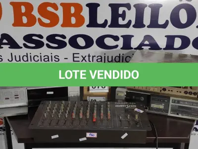LOTE 076 - 01 MESA DE SOM, 02 TOCA FITAS E 01 RECEPTOR ESTÉREO MARCA AKAI. (NO ESTADO) ATENÇÃO! FAZER A VISITAÇÃO ANTES DE ARREMATAR, NÃO SABEMOS SE FUNCIONA, LEILÃO NÃO TEM GARANTIA E NEM DEVOLUÇÃO, SUJEITO A POSSÍVEIS AVARIAS VISÍVEIS/OCULTAS E/OU AUSÊNCIA DE COMPONENTES.