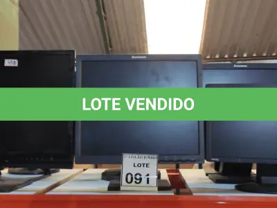 LOTE 091 - 10 MONITORES LCD MARCAS E MODELOS DIVERSOS. (NO ESTADO) ATENÇÃO! FAZER A VISITAÇÃO ANTES DE ARREMATAR, NÃO SABEMOS SE FUNCIONA, LEILÃO NÃO TEM GARANTIA E NEM DEVOLUÇÃO, SUJEITO A POSSÍVEIS AVARIAS VISÍVEIS/OCULTAS E/OU AUSÊNCIA DE COMPONENTES.