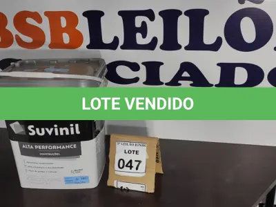 LOTE 047 - 01 GALÃO DE TINTA SUVINIL DE 18L PARA INTERIORES ACABAMENTO FOSCO BRANCO. (NOVO) (NO ESTADO) ATENÇÃO! FAZER A VISITAÇÃO ANTES DE ARREMATAR, NÃO SABEMOS SE FUNCIONA. LEILÃO NÃO TEM GARANTIA E NEM DEVOLUÇÃO, SUJEITO A POSSÍVEIS AVARIAS VISÍVEIS/OCULTAS E/OU AUSÊNCIA DE COMPONENTES.