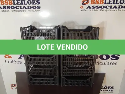 LOTE 120 - 10 CESTAS ORGANIZADORAS. (NO ESTADO) ATENÇÃO! FAZER A VISITAÇÃO ANTES DE ARREMATAR, NÃO SABEMOS SE FUNCIONA, LEILÃO NÃO TEM GARANTIA E NEM DEVOLUÇÃO, SUJEITO A POSSÍVEIS AVARIAS VISÍVEIS/OCULTAS E/OU AUSÊNCIA DE COMPONENTES.