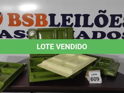 LOTE 609 - 05 BANDEJAS COM DIVISÓRIAS.  (NO ESTADO) ATENÇÃO! FAZER A VISITAÇÃO ANTES DE ARREMATAR, NÃO SABEMOS SE FUNCIONA, LEILÃO NÃO TEM GARANTIA E NEM DEVOLUÇÃO, SUJEITO A POSSÍVEIS AVARIAS VISÍVEIS/OCULTAS E/OU AUSÊNCIA DE COMPONENTES.