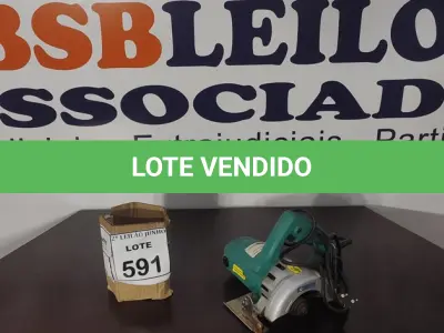 LOTE 591 - 01 SERRA MÁRMORE 220W MARCA SONGHE TOOLS.  (NO ESTADO) ATENÇÃO! FAZER A VISITAÇÃO ANTES DE ARREMATAR, NÃO SABEMOS SE FUNCIONA, LEILÃO NÃO TEM GARANTIA E NEM DEVOLUÇÃO, SUJEITO A POSSÍVEIS AVARIAS VISÍVEIS/OCULTAS E/OU AUSÊNCIA DE COMPONENTES.