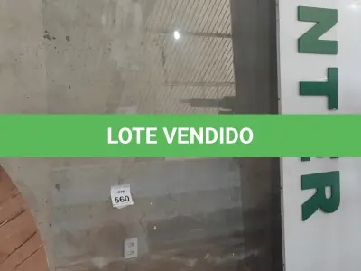 LOTE 560 - 01 VIDRO PARA MESA DE 2,12 X 1,98. (NO ESTADO) ATENÇÃO! FAZER A VISITAÇÃO ANTES DE ARREMATAR, NÃO SABEMOS SE FUNCIONA, LEILÃO NÃO TEM GARANTIA E NEM DEVOLUÇÃO, SUJEITO A POSSÍVEIS AVARIAS VISÍVEIS/OCULTAS E/OU AUSÊNCIA DE COMPONENTES.