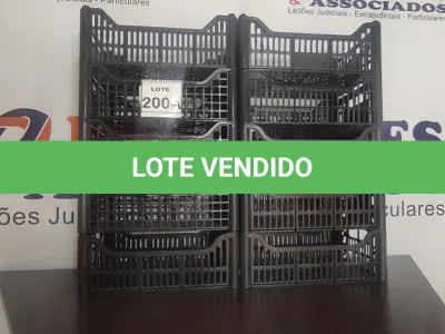 LOTE 200 - 10 CESTAS ORGANIZADORAS. (NO ESTADO) ATENÇÃO! FAZER A VISITAÇÃO ANTES DE ARREMATAR, NÃO SABEMOS SE FUNCIONA, LEILÃO NÃO TEM GARANTIA E NEM DEVOLUÇÃO, SUJEITO A POSSÍVEIS AVARIAS VISÍVEIS/OCULTAS E/OU AUSÊNCIA DE COMPONENTES.