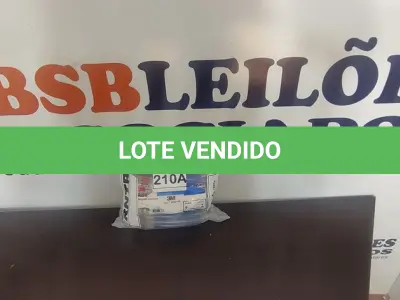 LOTE 210 - 30 MÁSCARAS 3M 9320+BR. (NOVAS) (NO ESTADO) ATENÇÃO! FAZER A VISITAÇÃO ANTES DE ARREMATAR, NÃO SABEMOS SE FUNCIONA, LEILÃO NÃO TEM GARANTIA E NEM DEVOLUÇÃO, SUJEITO A POSSÍVEIS AVARIAS VISÍVEIS/OCULTAS E/OU AUSÊNCIA DE COMPONENTES.