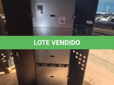 LOTE 100 - 01 NOBREAK POTÊNCIA 80KVA E 01 BANCO DE BATERIAS PARA 32 BATERIAS COM CABOS. (NO ESTADO) (OBS. O LOTE NÃO POSSUI BATERIAS) ATENÇÃO! FAZER A VISITAÇÃO ANTES DE ARREMATAR, NÃO SABEMOS SE FUNCIONA, LEILÃO NÃO TEM GARANTIA E NEM DEVOLUÇÃO, SUJEITO A POSSÍVEIS AVARIAS VISÍVEIS/OCULTAS E/OU AUSÊNCIA DE COMPONENTES.