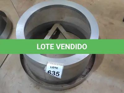 LOTE 635 - 01 SUPORTE PARA VASOS COM RODAS.  (NO ESTADO) ATENÇÃO! FAZER A VISITAÇÃO ANTES DE ARREMATAR, NÃO SABEMOS SE FUNCIONA, LEILÃO NÃO TEM GARANTIA E NEM DEVOLUÇÃO, SUJEITO A POSSÍVEIS AVARIAS VISÍVEIS/OCULTAS E/OU AUSÊNCIA DE COMPONENTES.