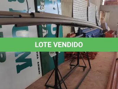 LOTE 564 - 01 EXPOSITORA DE FERRO PARA CANOS COM VÁRIOS TUBOS DE MEDIDAS DIVERSAS. (NO ESTADO) ATENÇÃO! FAZER A VISITAÇÃO ANTES DE ARREMATAR, NÃO SABEMOS SE FUNCIONA, LEILÃO NÃO TEM GARANTIA E NEM DEVOLUÇÃO, SUJEITO A POSSÍVEIS AVARIAS VISÍVEIS/OCULTAS E/OU AUSÊNCIA DE COMPONENTES.