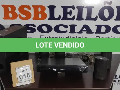 LOTE 016 - 01 HOME THEACHER PHILIPS HTS3520. (NO ESTADO) ATENÇÃO! FAZER A VISITAÇÃO ANTES DE ARREMATAR, NÃO SABEMOS SE FUNCIONA, LEILÃO NÃO TEM GARANTIA E NEM DEVOLUÇÃO, SUJEITO A POSSÍVEIS AVARIAS VISÍVEIS/OCULTAS E/OU AUSÊNCIA DE COMPONENTES.
