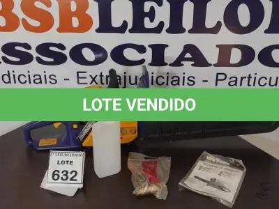 LOTE 632 - 01 MOTOSERRA DE CORRENTE A GASOLINA DA MARCA WETOKE.  (NO ESTADO) ATENÇÃO! FAZER A VISITAÇÃO ANTES DE ARREMATAR, NÃO SABEMOS SE FUNCIONA, LEILÃO NÃO TEM GARANTIA E NEM DEVOLUÇÃO, SUJEITO A POSSÍVEIS AVARIAS VISÍVEIS/OCULTAS E/OU AUSÊNCIA DE COMPONENTES.
