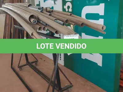 LOTE 564 - 01 EXPOSITORA DE FERRO PARA CANOS COM VÁRIOS TUBOS DE MEDIDAS DIVERSAS. (NO ESTADO) ATENÇÃO! FAZER A VISITAÇÃO ANTES DE ARREMATAR, NÃO SABEMOS SE FUNCIONA, LEILÃO NÃO TEM GARANTIA E NEM DEVOLUÇÃO, SUJEITO A POSSÍVEIS AVARIAS VISÍVEIS/OCULTAS E/OU AUSÊNCIA DE COMPONENTES.