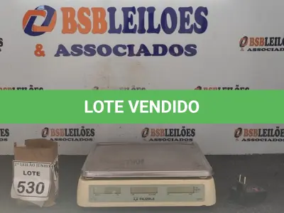 LOTE 530 - 01 BALANÇA MARCA FILIZOLA COM FONTE, DIVISÃO MAX 15KG. (NO ESTADO) ATENÇÃO! FAZER A VISITAÇÃO ANTES DE ARREMATAR, NÃO SABEMOS SE FUNCIONA, LEILÃO NÃO TEM GARANTIA E NEM DEVOLUÇÃO, SUJEITO A POSSÍVEIS AVARIAS VISÍVEIS/OCULTAS E/OU AUSÊNCIA DE COMPONENTES.